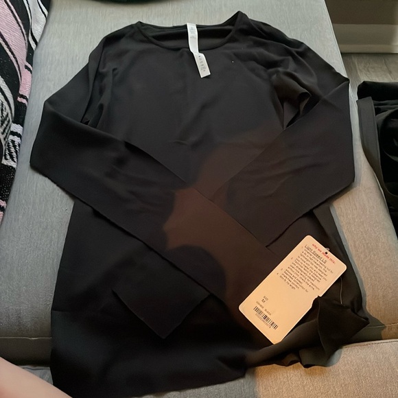 lululemon athletica Tops - Lululemon light speed Long sleeve NWT